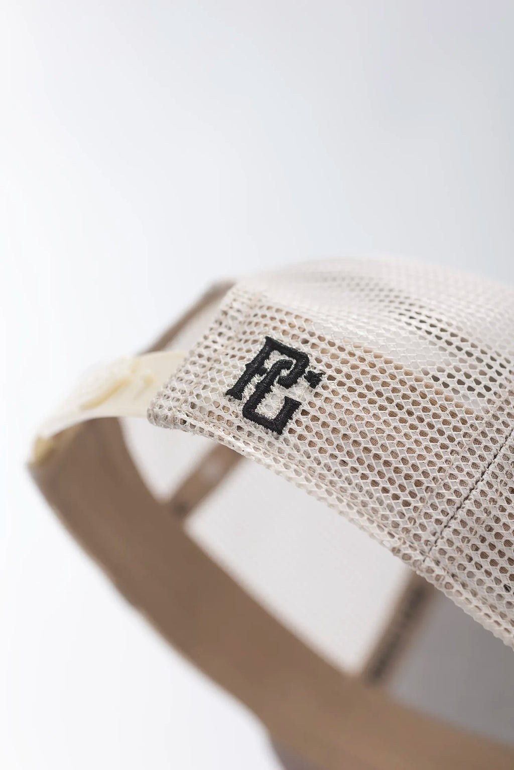 INFINITY GOLF TRUCKER