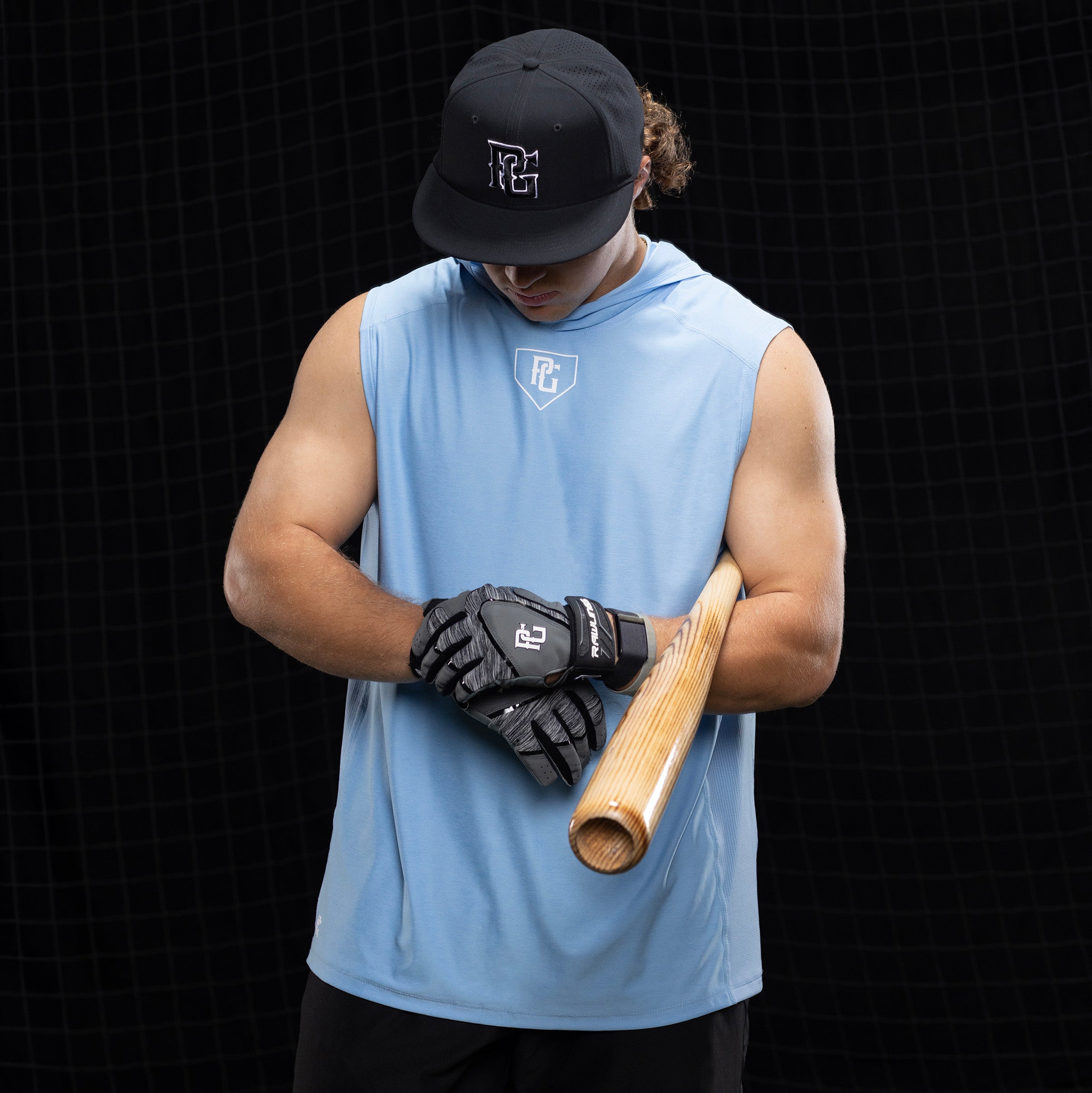 TRIPLE PLAY SLEEVELESS TRAINING HOODIE